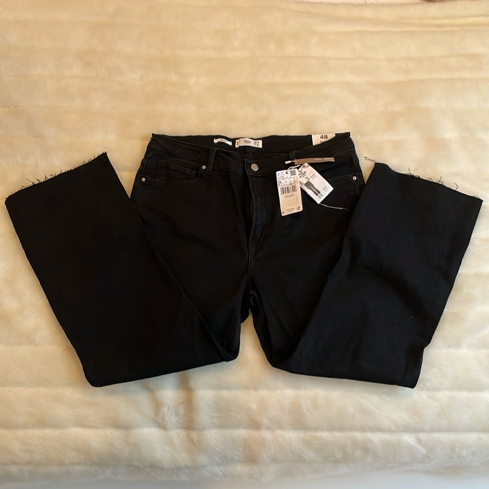 NWT!! MANGO High-waist bootcut jeans